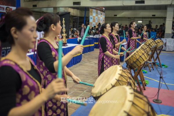 ‘제4회 인도 TIA 오픈 국제태권도대회’가 12월 23일과 24일 양일간 콜키타 쿠드람 아누슬람 켄드라 체육관에서 열렸다.