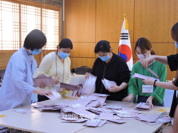 주호치민한국총영사관 21대 총선 재외투표소 모습 (사진 라이프플라자)