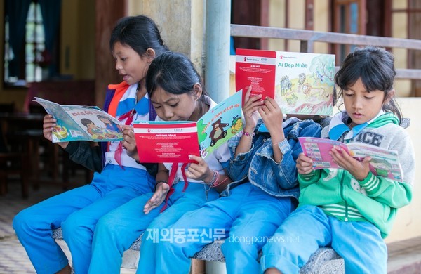 한국국제협력단은 6일, 세이브칠드런코리아와 함께 2018년부터 지난 3년 동안 실시한 ‘베트남 소수민족 아동 교육지원 사업’에서 모두 1만2000명이 교육 혜택을 받았다고 밝혔다.