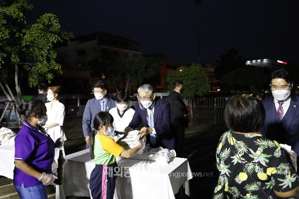 주태국한국대사관은 10월 3일 오후 7시 태국 방콕시 청사에서 대한민국 국경일 행사를 개최했다. (사진 주태국한국문화원)
