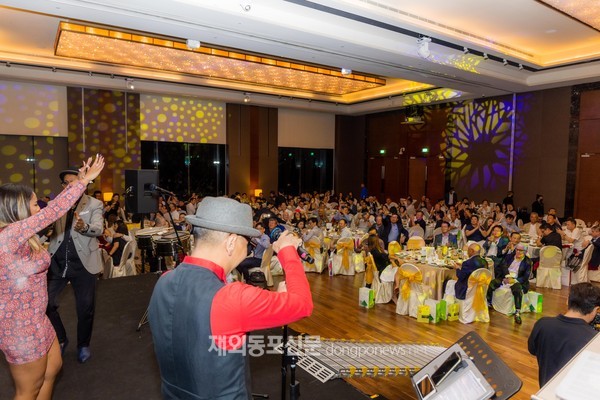 싱가포르한국상공회의소(KOCHAM Singapore)은 지난 10월 13일 SICC에서 ‘2022 코참 자선골프 및 네트워킹 갈라디너’를 개최했다. (사진 싱가포르한국상공회의소)