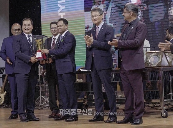 ‘제39회 코리안컵 골프 토너먼트(KOREAN CUP Golf Tournament)’가 지난 3월 1일부터 3일까지 다카 꾸밀톨라 골프 클럽(KGC)에서 성황리에 개최됐다. (사진 방글라데시한인회)