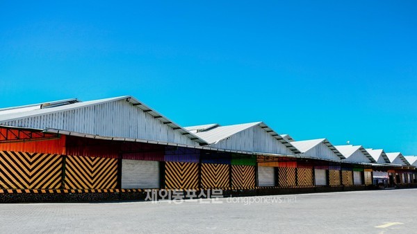 수라바야항 물류센터 전경 (사진 해양수산부)